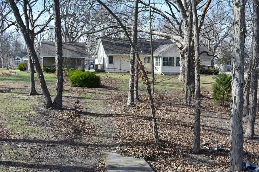 106 Chickasaw Lane, Loda, IL 60948 - #2