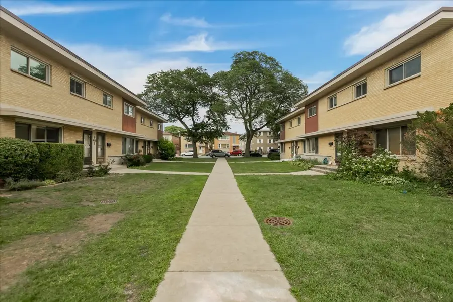 6524 N Northwest Highway #A, Chicago, IL 60631 - #3