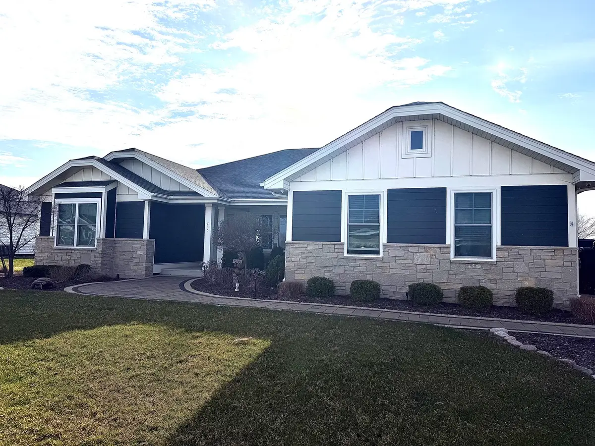 735 Peacock Place, Manteno, IL 60950 - #1