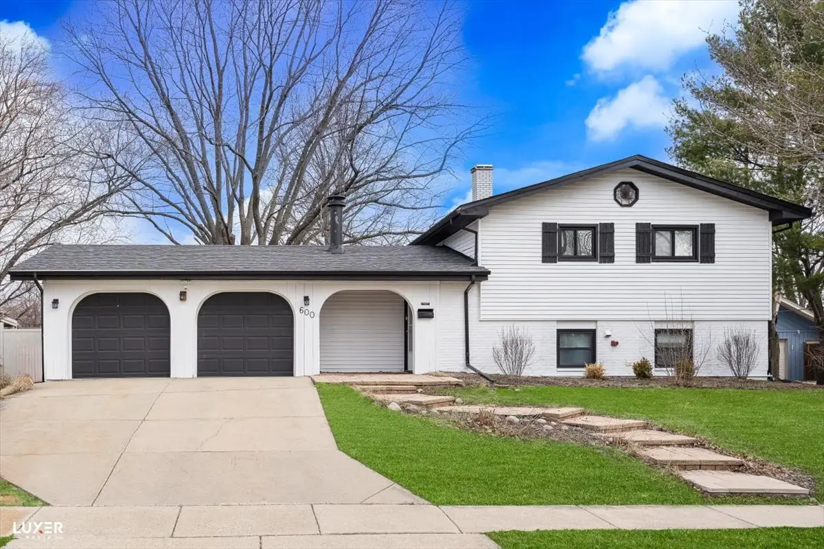 600 Baxter Lane, Hoffman Estates, IL 60169 - #1
