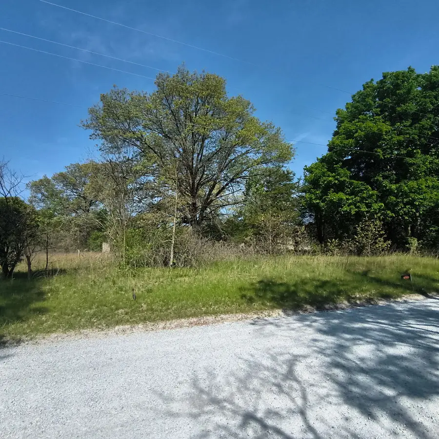 2240 S 15000 Road E, Pembroke, IL 60958 - #3