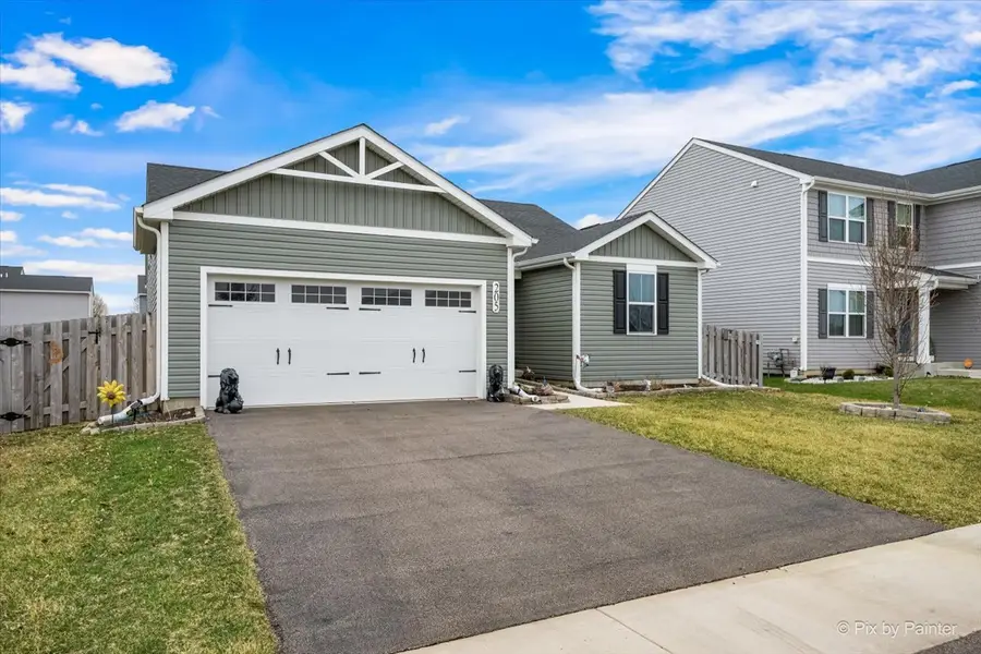 205 N Buckeye Street, Waterman, IL 60556 - #2