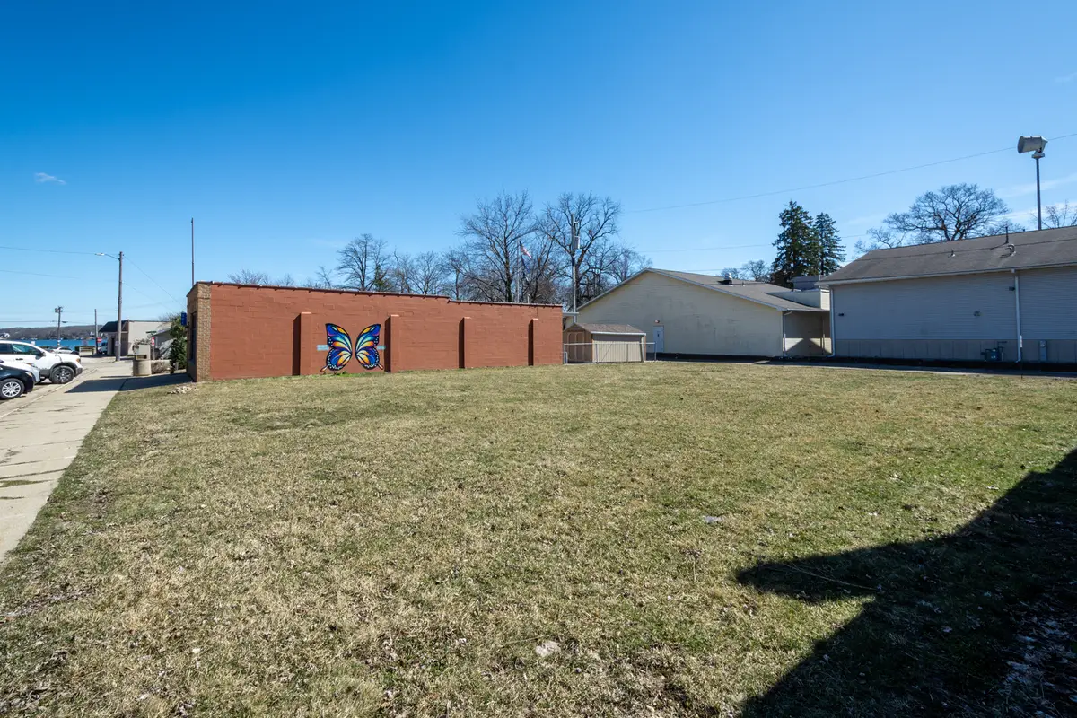 317 E Lake Street, Silver Lake, WI 53170 - #1