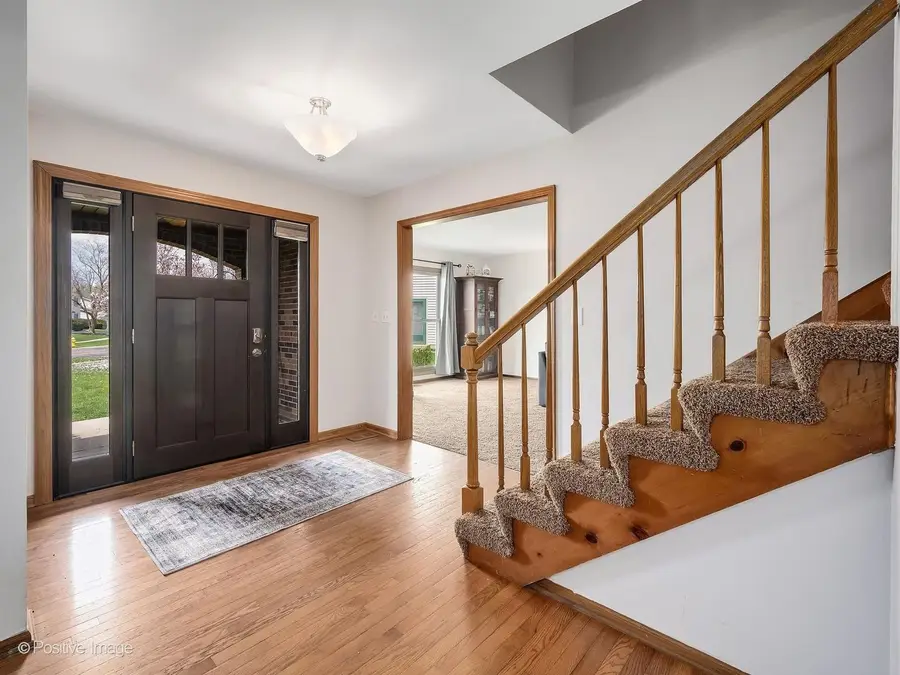 612 Stuart Drive, Carol Stream, IL 60188 - #2