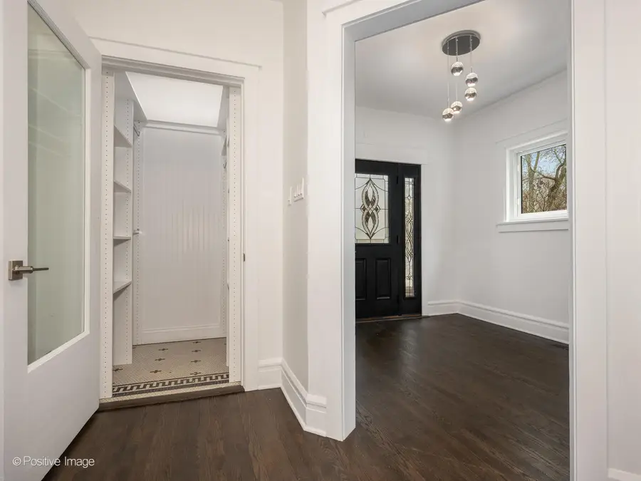 1506 W Touhy Avenue, Chicago, IL 60626 - #3