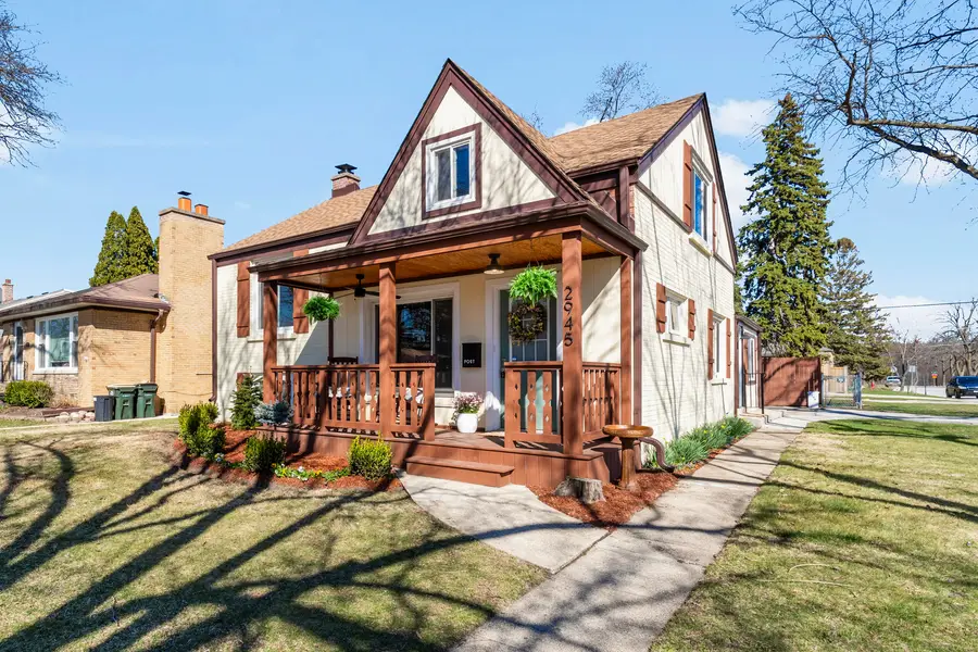 2945 Vernon Avenue, Brookfield, IL 60513 - #2