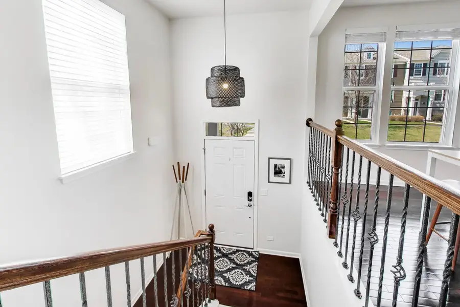 3275 Coral Lane, Glenview, IL 60026 - #3