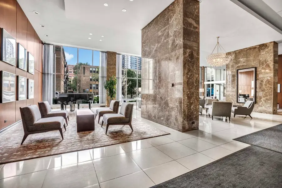 655 W Irving Park Road #610, Chicago, IL 60613 - #2
