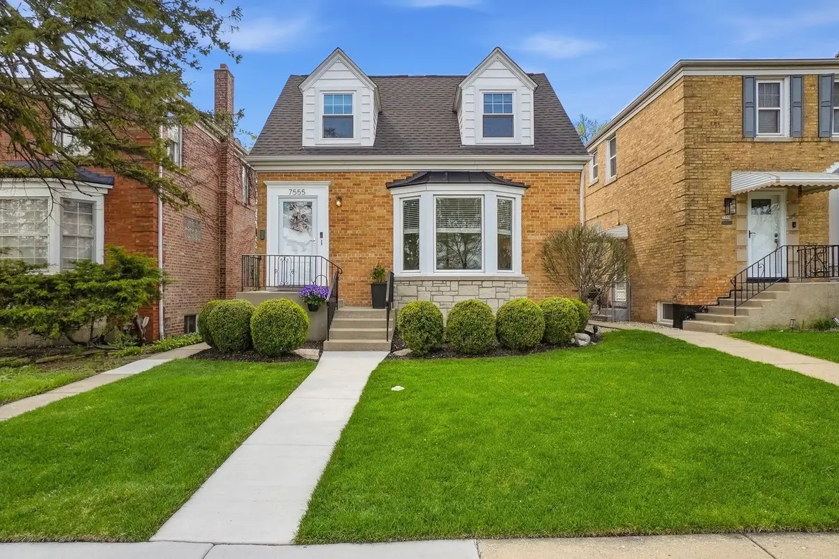 7555 W Isham Avenue, Chicago, IL 60631 - #1