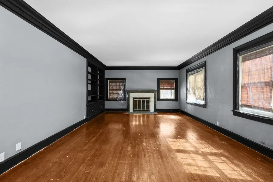 1012 5th Avenue S, Clinton, IA 52732 - #3