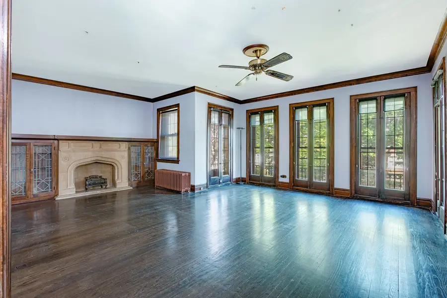 7047 N 26th Parkway, Berwyn, IL 60402 - #2