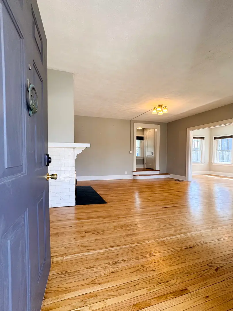 1415 N Clinton Boulevard, Bloomington, IL 61701 - #3