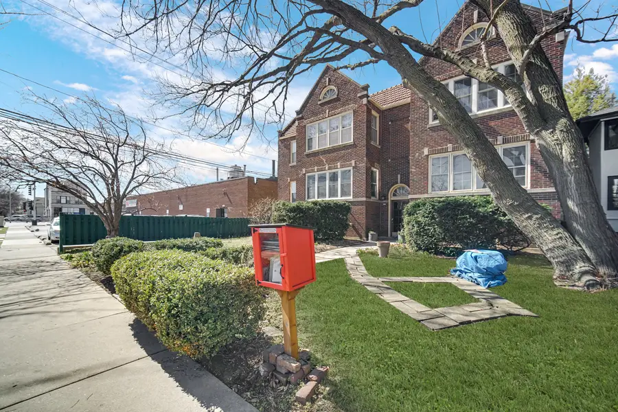 431 S East Avenue #1N, Oak Park, IL 60302 - #3