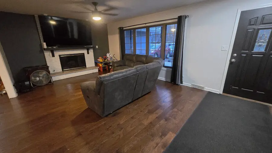 2900 E Spruce Drive, Crete, IL 60417 - #3