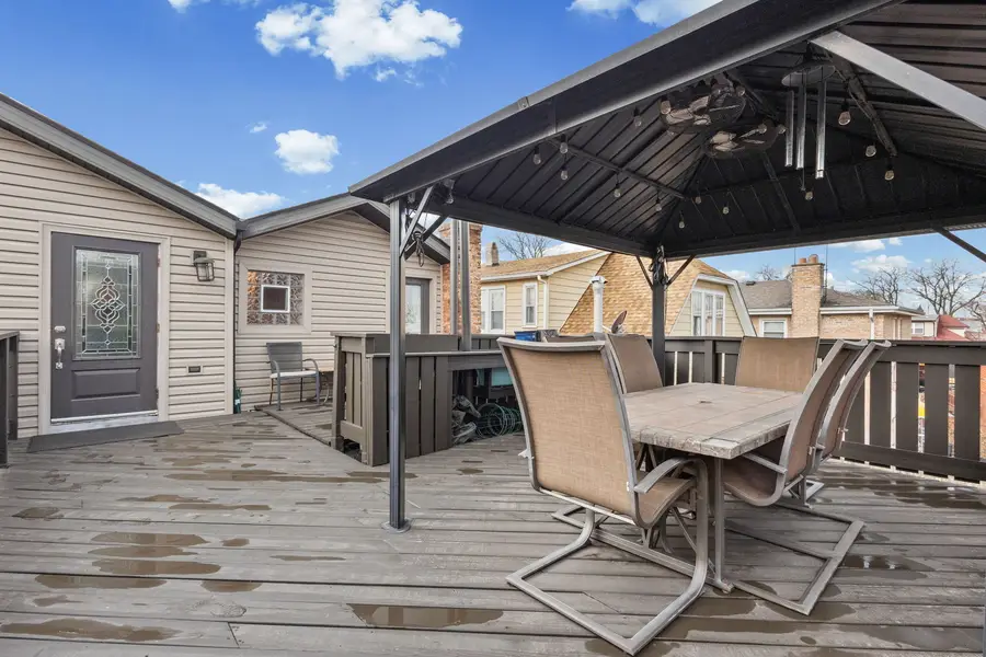 5226 W Eddy Street, Chicago, IL 60641 - #3