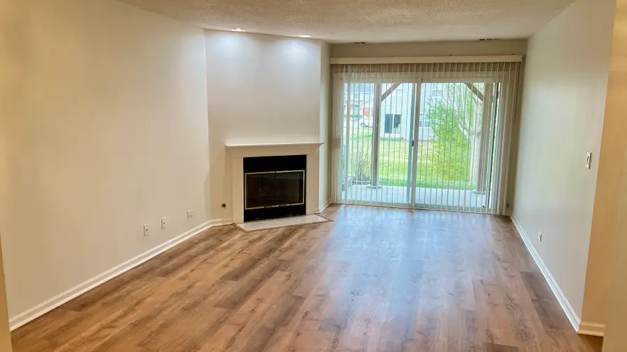 36 W Fern Court #117B, Palatine, IL 60067 - #2