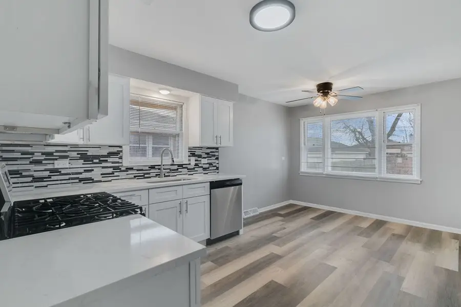 15310 Oak Street, Dolton, IL 60419 - #3