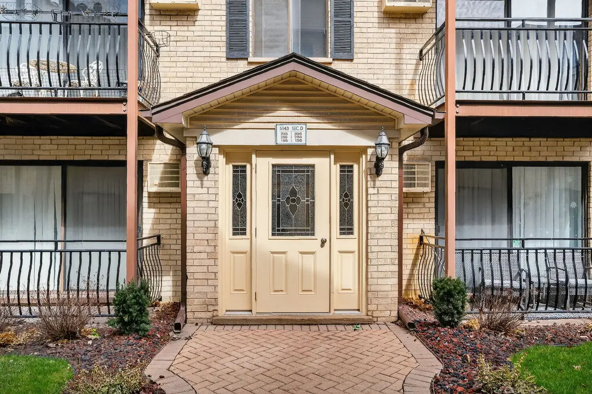 5143 N East River Road #355-D, Chicago, IL 60656 - #1
