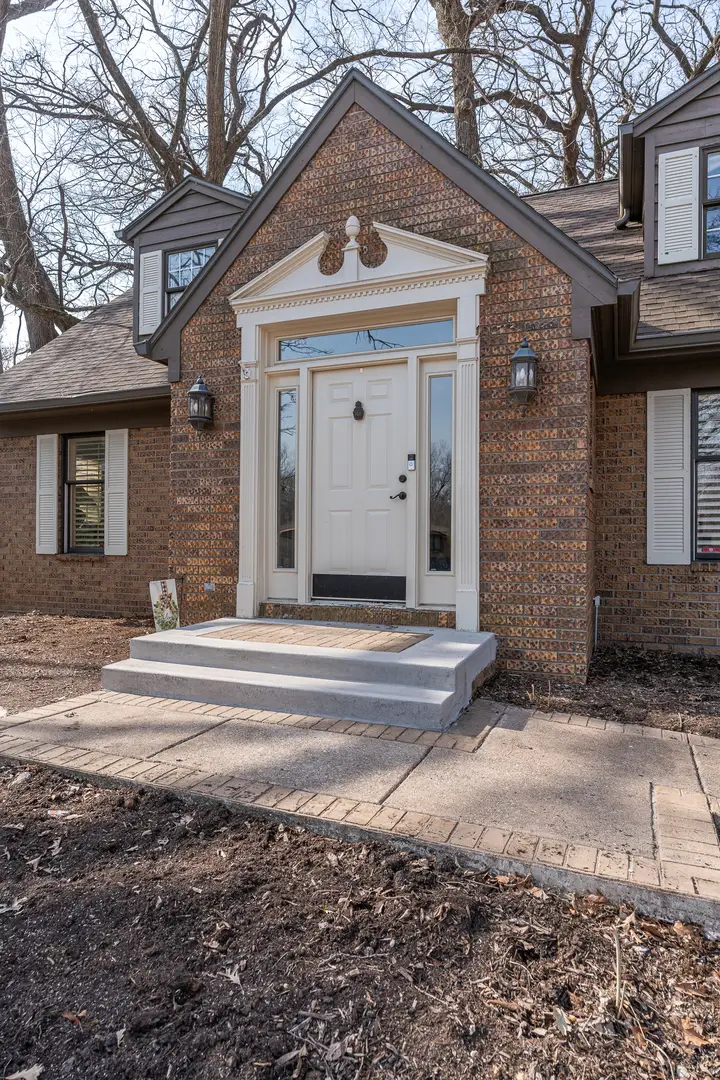 22 Wildwood Trail, Bettendorf, IA 52722 - #2