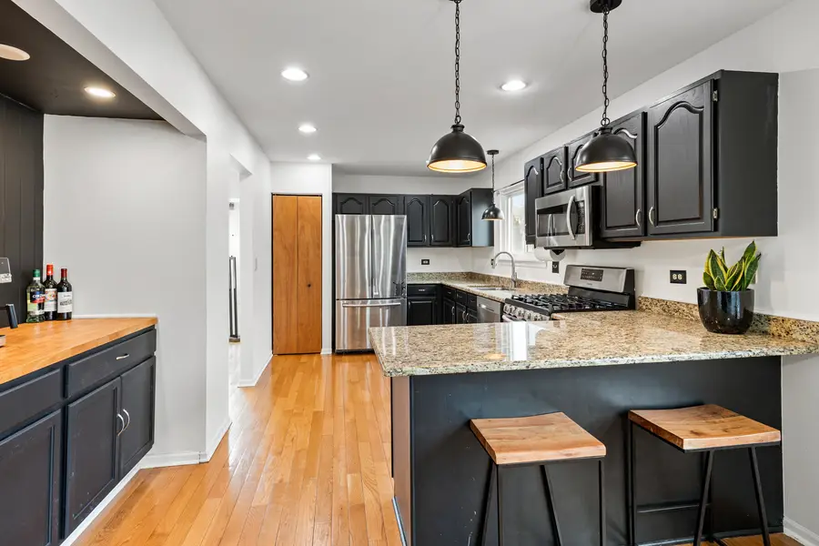 96 Alexandra Court, Mundelein, IL 60060 - #3