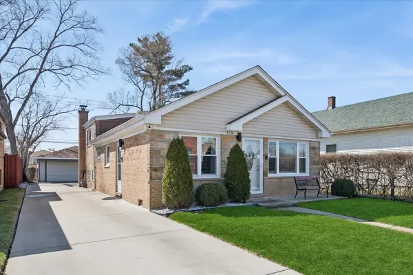 3124 Madison Street, Bellwood, IL 60104