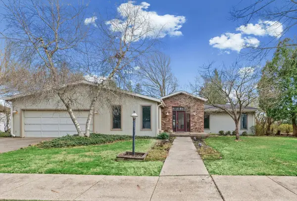 205 E Sherwin Circle, Urbana, IL 61802