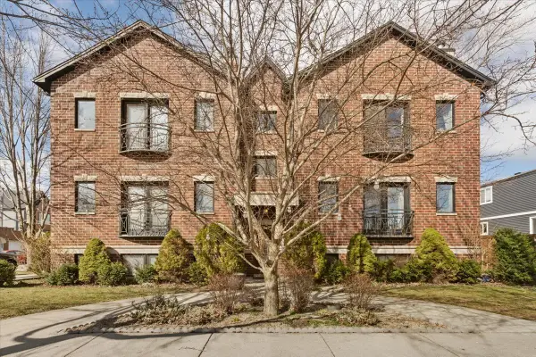 5036 N Lockwood Avenue #3, Chicago, IL 60630