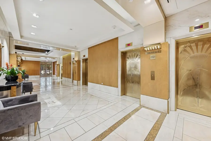 111 E Chestnut Street #21B, Chicago, IL 60611 - #3