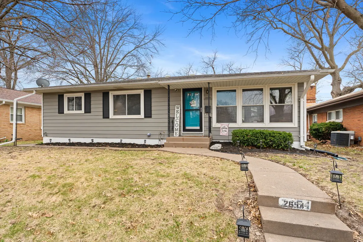2654 Fillmore Lane, Davenport, IA 52804 - #1