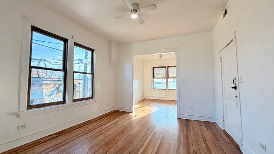 1142 N Monticello Avenue, Chicago, IL 60651 - #3