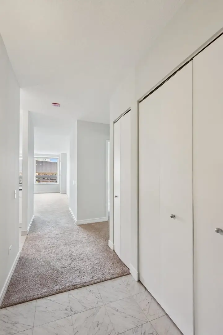 Address Withheld By Seller, Chicago, IL 60611 - #3