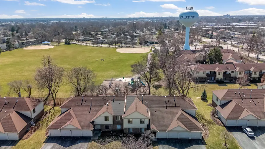 823 E Coach Road #8, Palatine, IL 60074 - #2