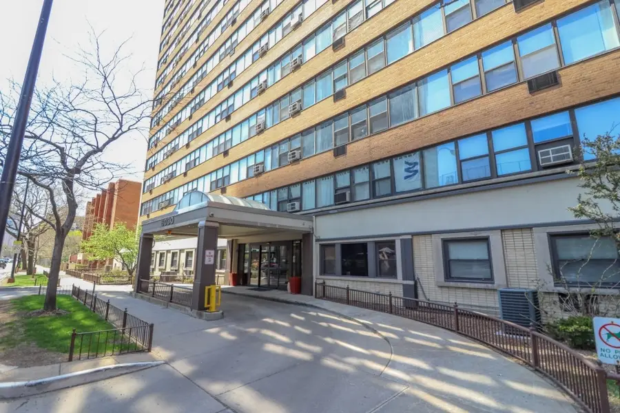 6030 N Sheridan Road #2011, Chicago, IL 60660 - #2