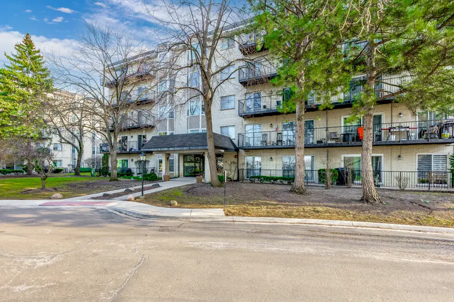 8630 Waukegan Road #317, Morton Grove, IL 60053 - #2
