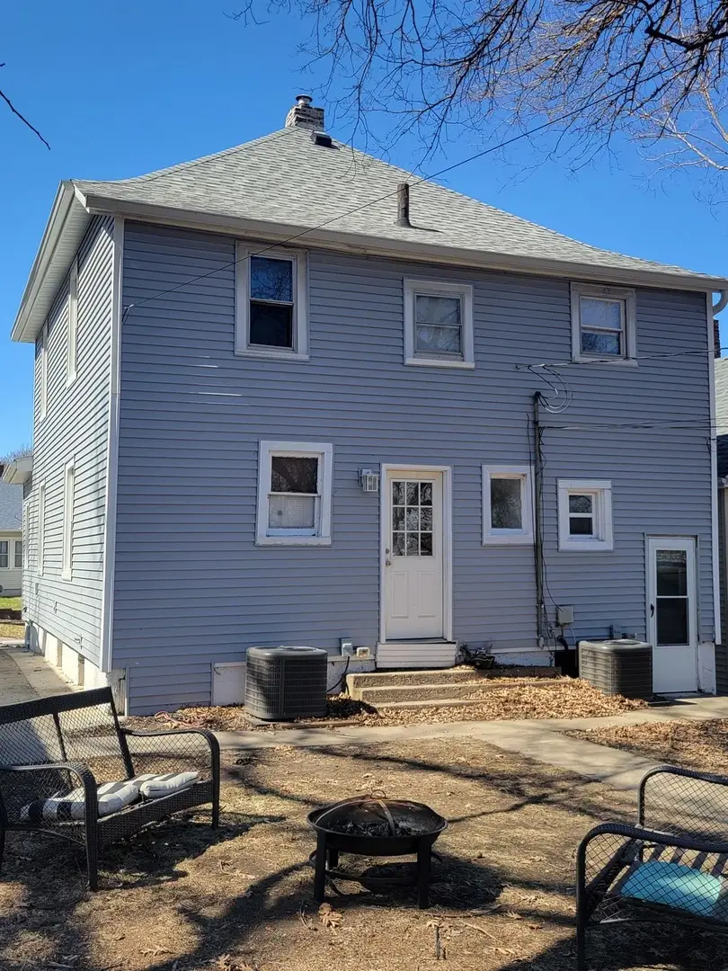 149 6th Street, Silvis, IL 61282 - #2