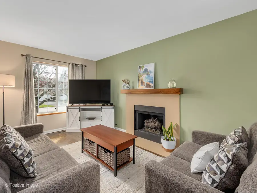 844 N 1st Street, Elburn, IL 60119 - #2