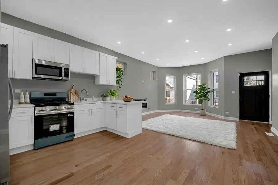 4528 W Maypole Avenue, Chicago, IL 60624 - #3