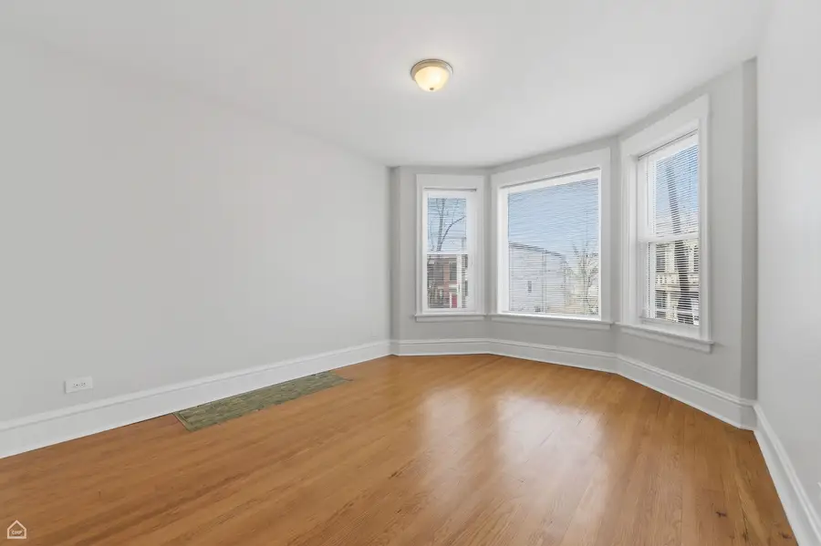 6033 S Rhodes Avenue, Chicago, IL 60637 - #2