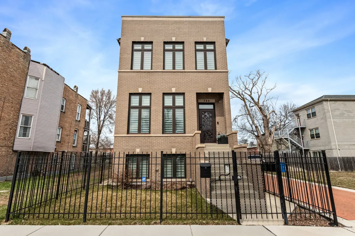700 E 46th Street, Chicago, IL 60653 - #1