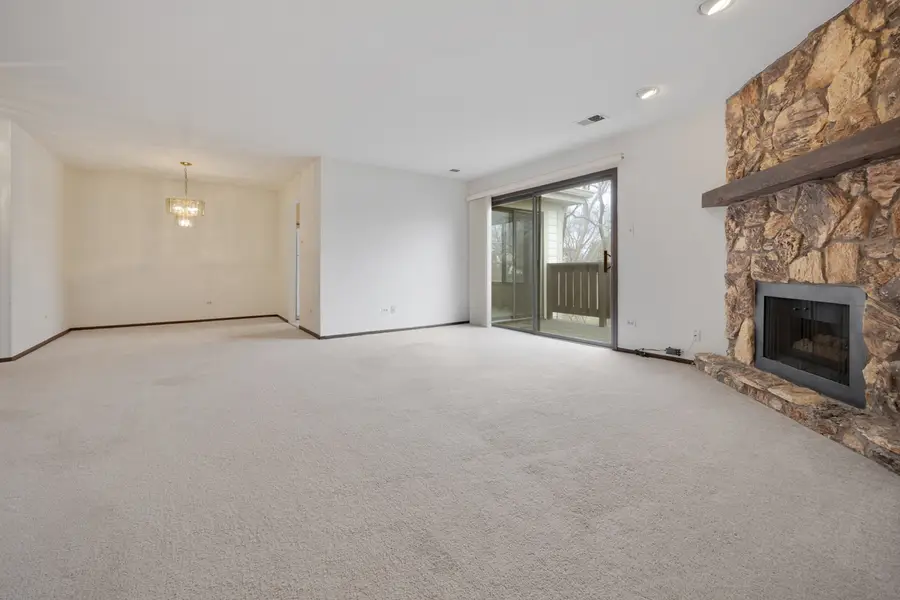 854 E Carriage Lane #8, Palatine, IL 60074 - #3