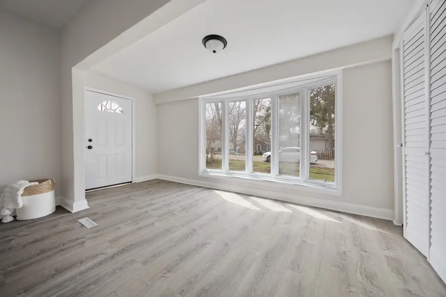 38169 N 3rd Avenue, Spring Grove, IL 60081 - #3