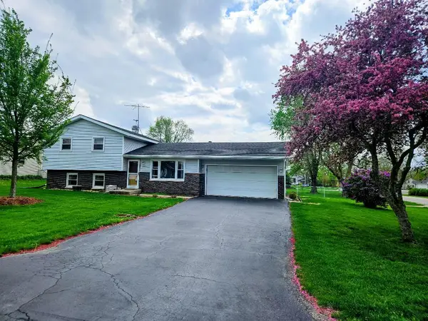 25155 W Elm Street, Channahon, IL 60410