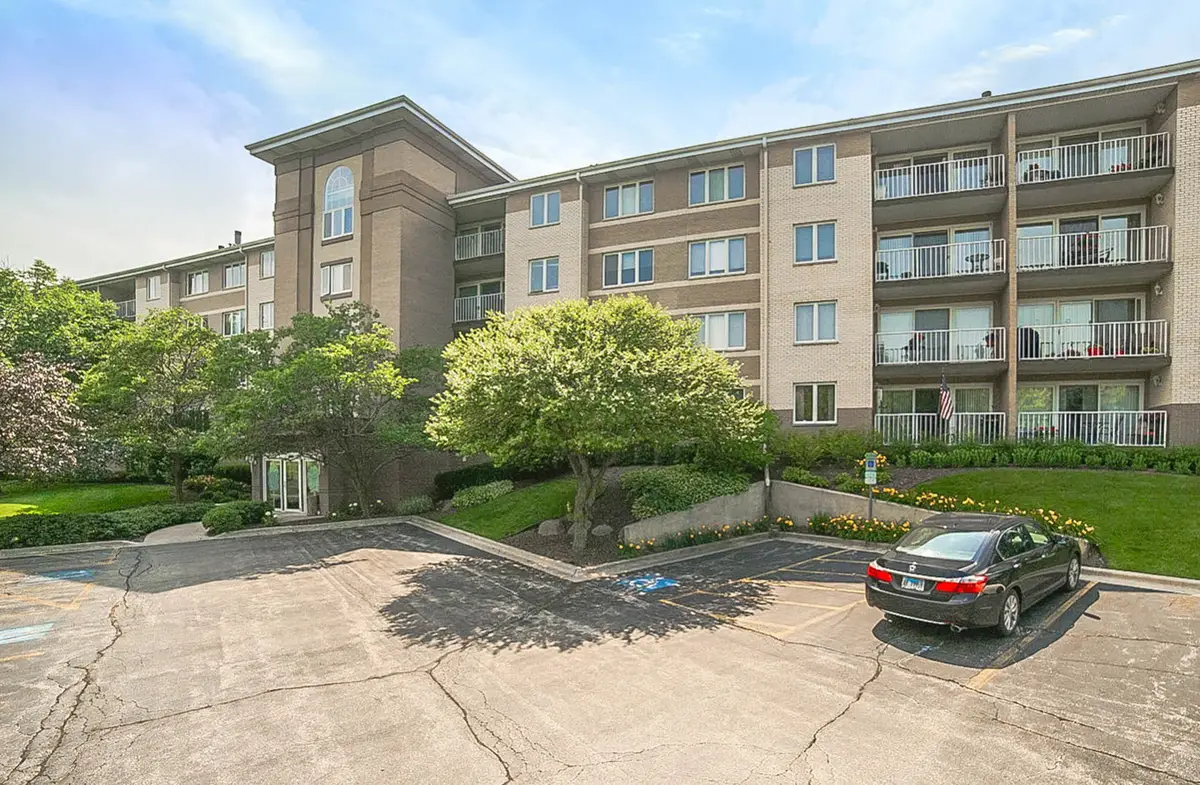 480 E Montrose Avenue #203, Wood Dale, IL 60191 - #1
