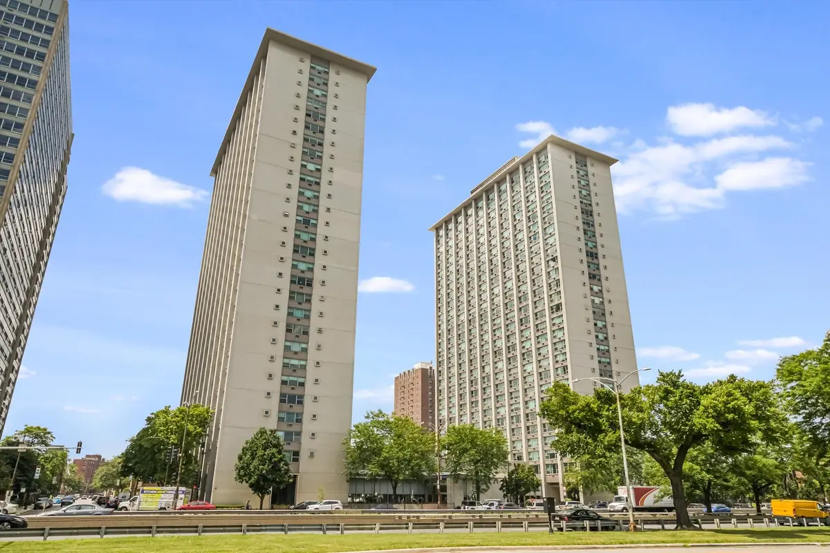 3600 N Lake Shore Drive #2320, Chicago, IL 60613 - #1