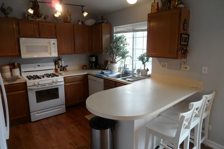 1337 Eastwood Drive, Aurora, IL 60506 - #3