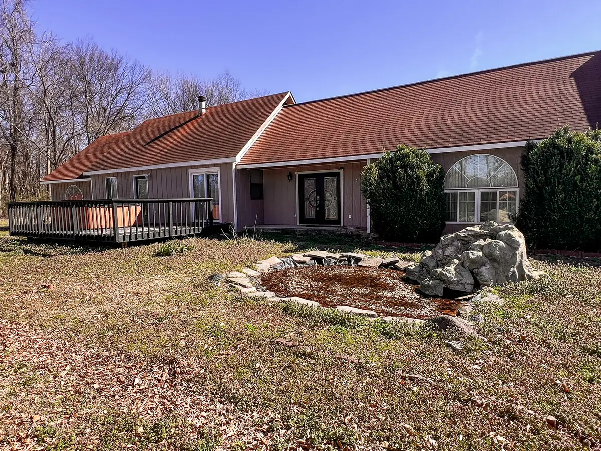 21604 Fox Drive, Carlyle, IL 62231 - #1