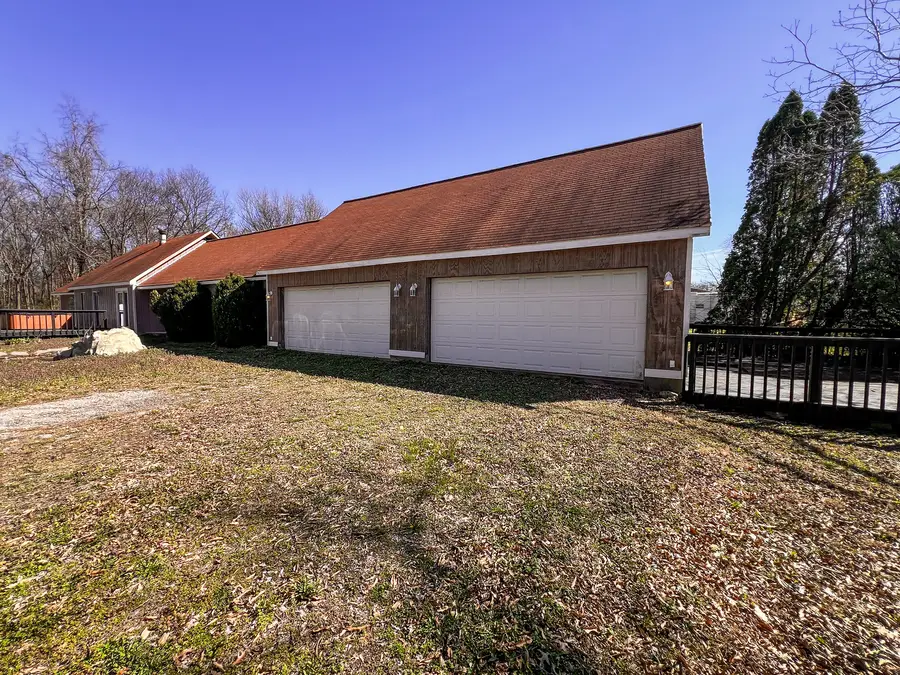 21604 Fox Drive, Carlyle, IL 62231 - #2