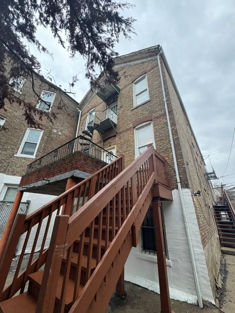 2127 S Fairfield Avenue, Chicago, IL 60608 - #1