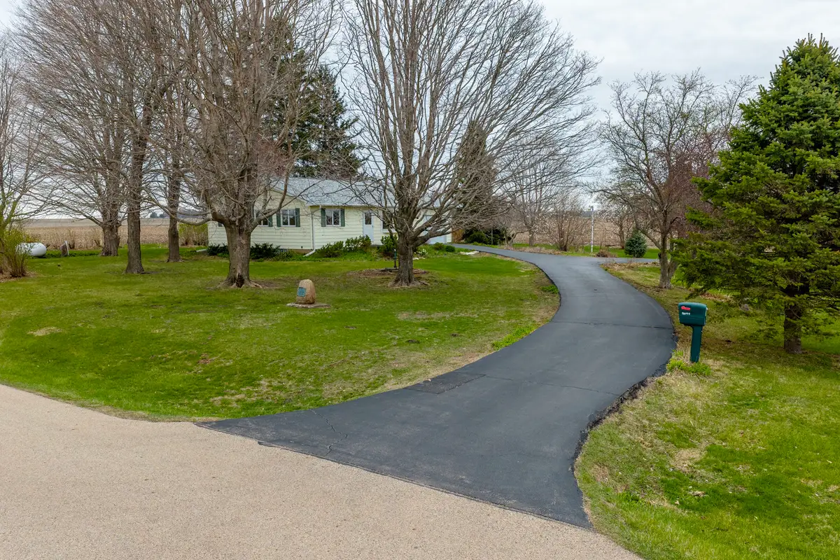 19332 1950 East Street, Princeton, IL 61356 - #1