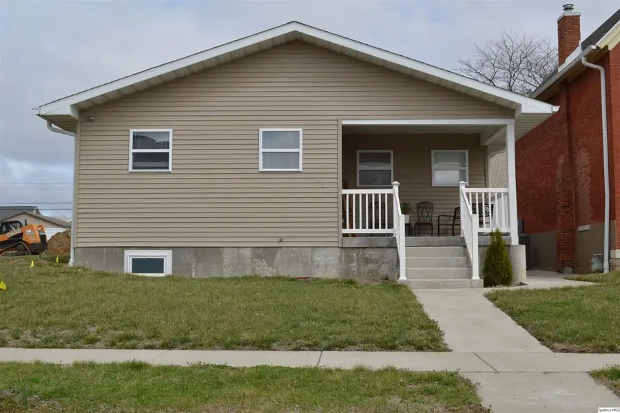 921 Adams, Quincy, IL 62301 - #2